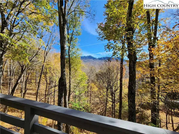 304 Vista Trail, Linville, NC 28646