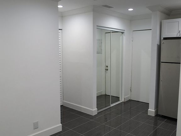 5th image of 1320 Drexel Ave APT 104