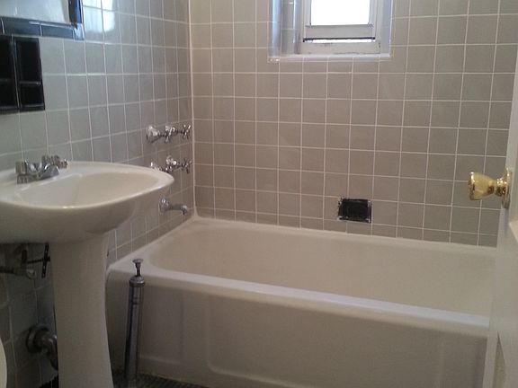 4th image of 7272 112th St APT 4K