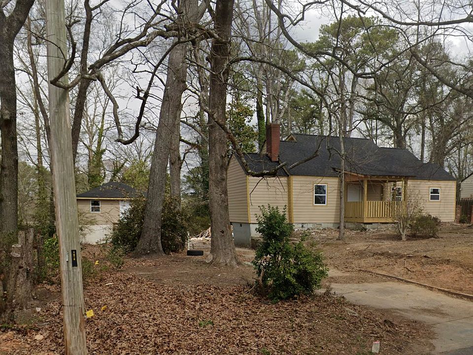 2nd image of 2355 Ben Hill Rd