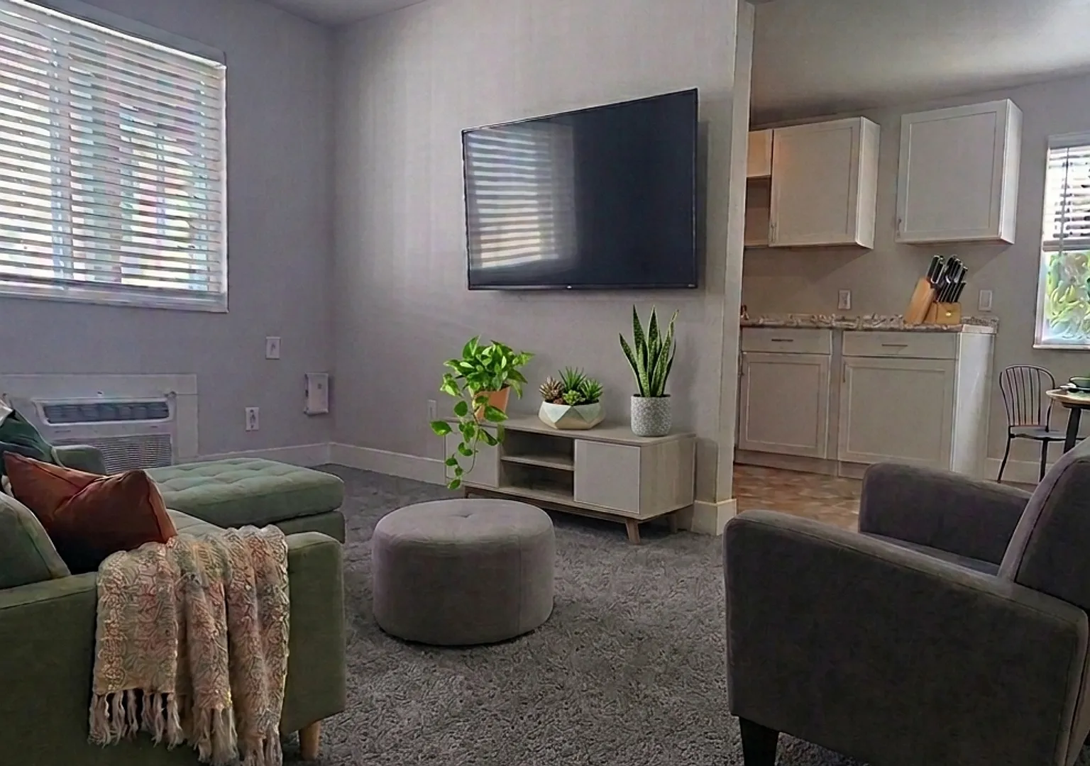 Must See Updated Units — Photo 4