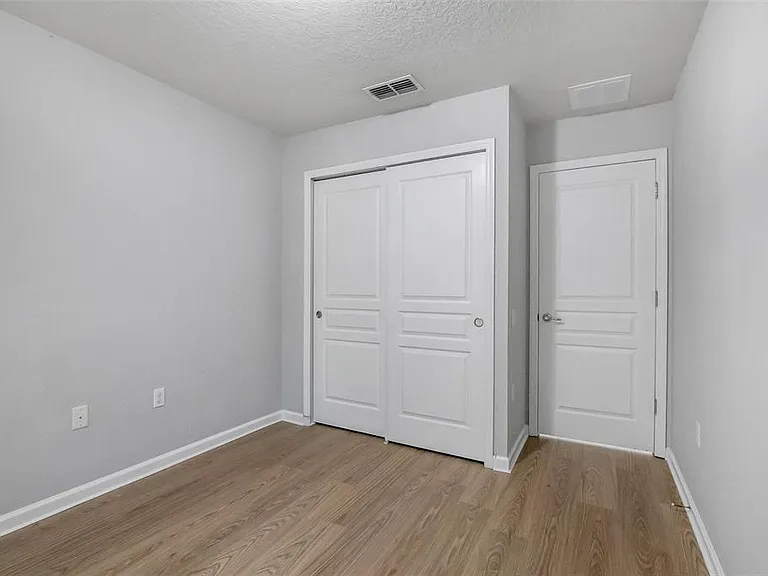 12702 Salomon Cove Dr — Photo 29