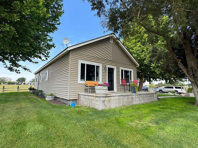 Listing photo 4