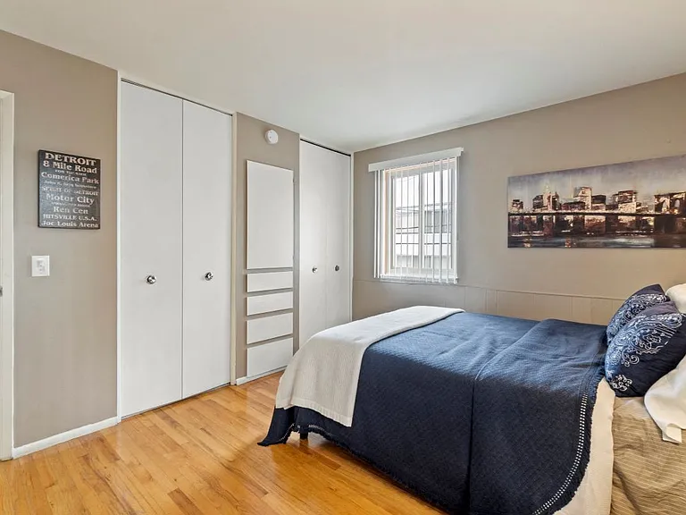 Amber Apartments — Photo 9