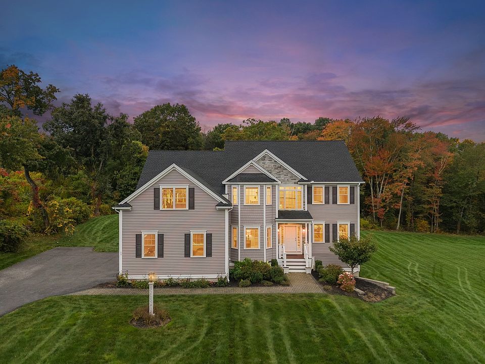 1st image of 17 Chamberlain Rd