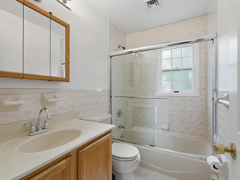 53 Prince St — Photo 18