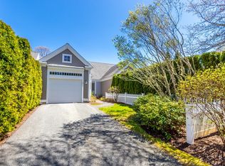 3 Prestwick Rd UNIT 3, Buzzards Bay, MA 02532