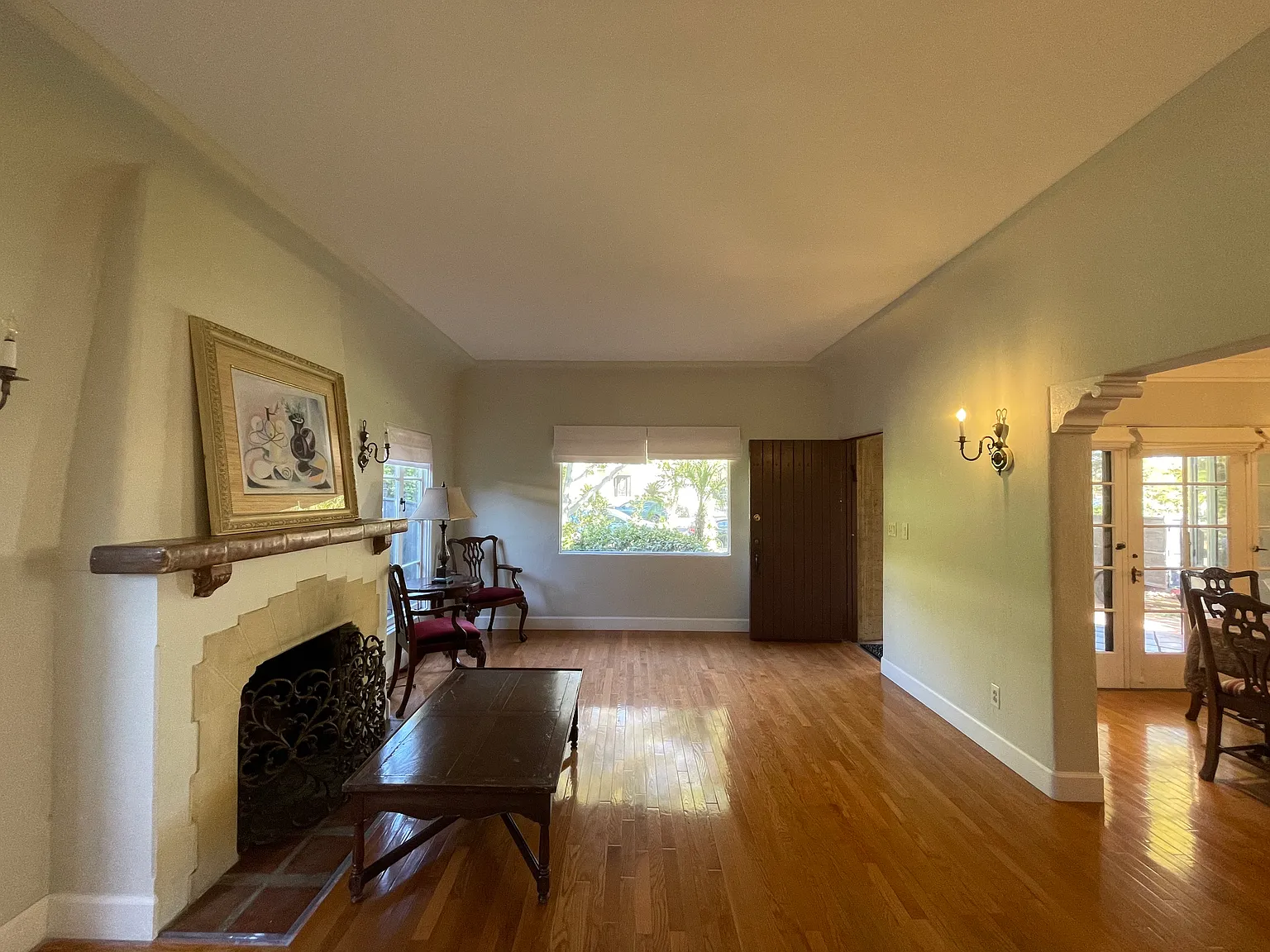1401 N Hill Ave — Photo 4