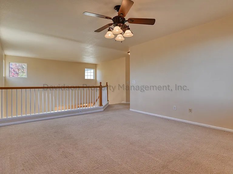 4173 Knollvale Dr — Photo 10