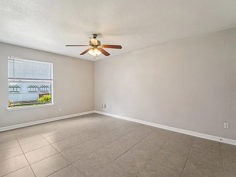 Crosby at Westchase Apartments — Photo 71