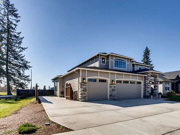 2nd image of 16813 NE 78th Way
