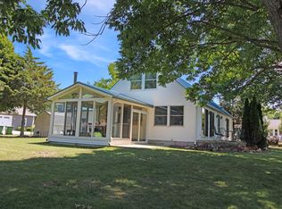 647 Park Ln, Lakeside Marblehead, OH 43440