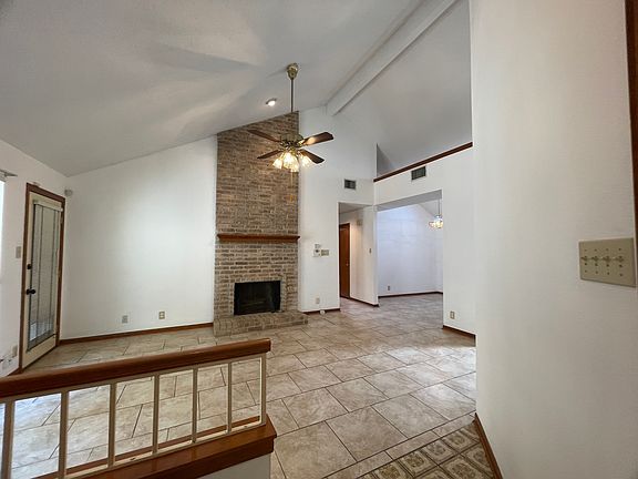 4th image of 2968 Wood Cir