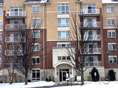 8300 Concord Dr Unit 407, Morton Grove, IL, 60053