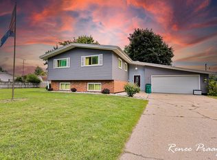 2801 E Bard Rd, Muskegon, MI 49445