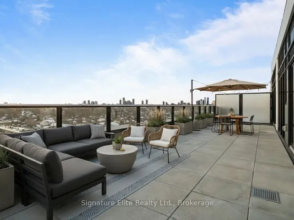 801 The Queensway, Toronto, ON