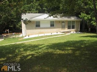 2498 Yolanda Trl, Ellenwood, GA 30294