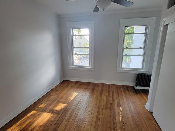 4th image of 10442 125th St