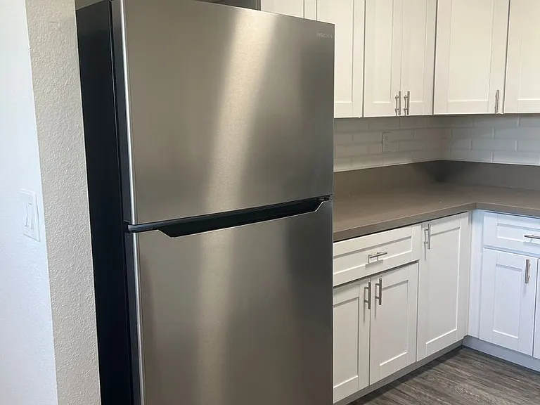 FH - Hilltop Apartments — Photo 42