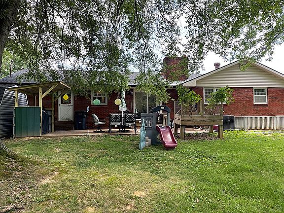 2nd image of 147 Whipporwill Dr