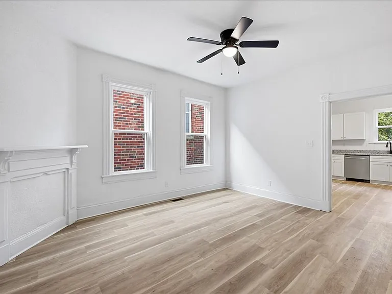322 Florida Ave — Photo 6