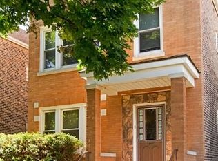 1643 W 33rd St, Chicago, IL 60608
