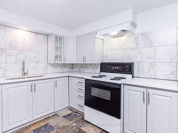 5th image of 1542 Saint Georges St #B