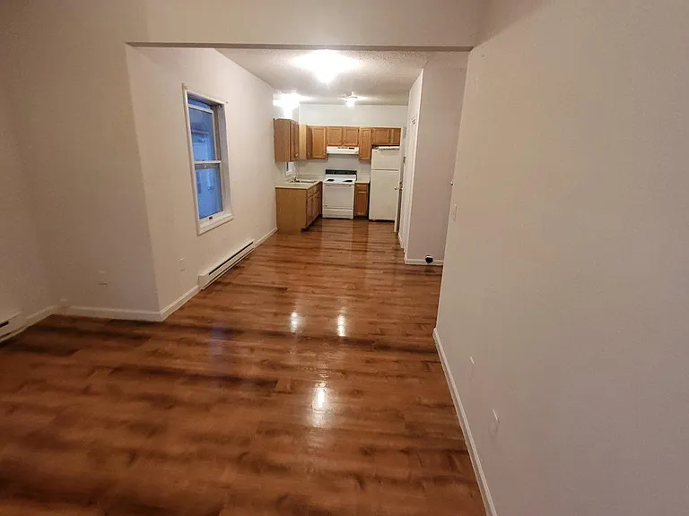 192 S Main St #3 — Photo 6