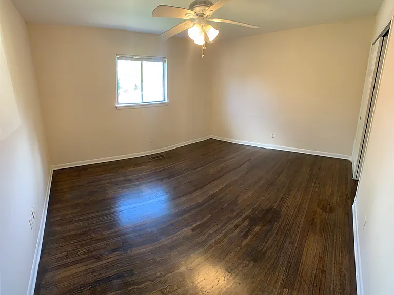 2009 Molton Ct — Photo 36