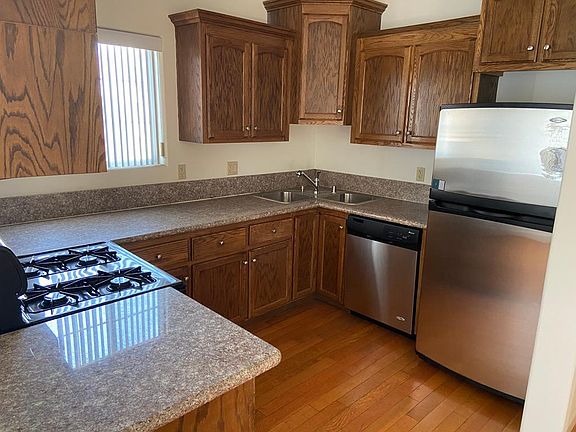 5th image of 6520 Cerritos Pl