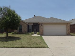 2019 100th St, Lubbock, TX 79423