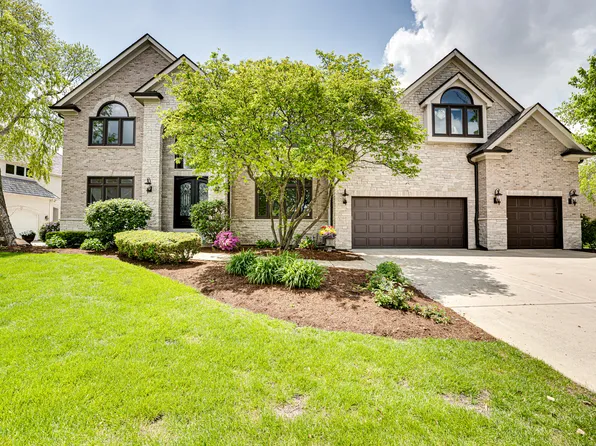 1565 Winberie Ct, Naperville, IL 60564