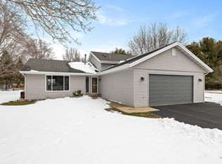 12715 Waltham Close, Roscoe, IL 61073