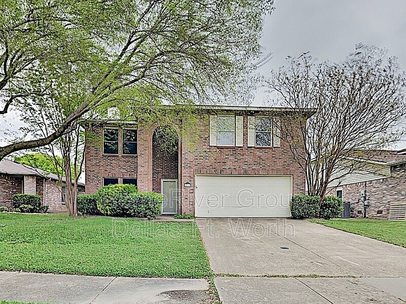 1st image of 4516 Willow Way Dr