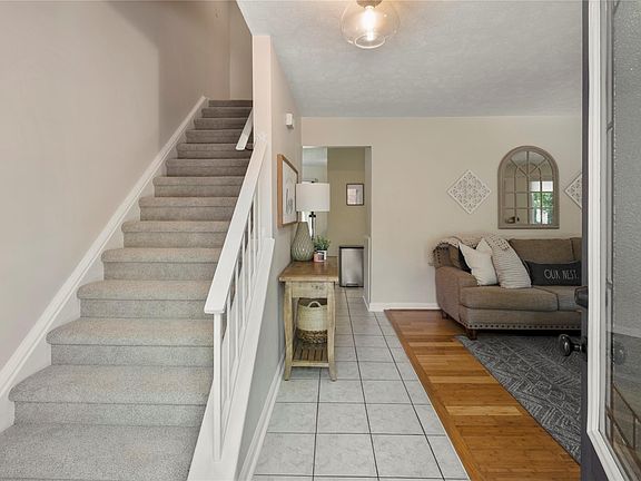 4th image of 12224 Gun Oak Pl