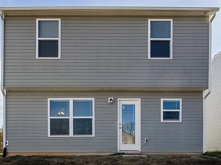 913 Cassidy Dr — Photo 16