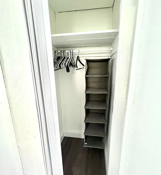 4812 Pickford St — Photo 20