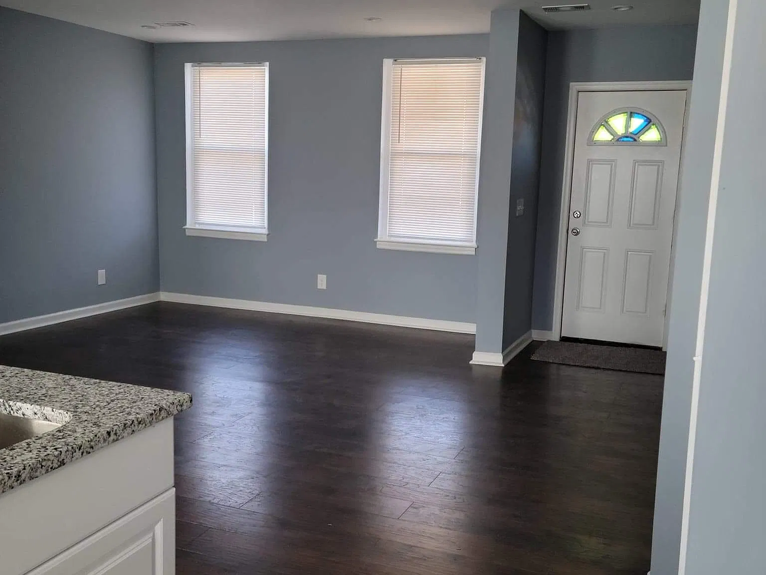 4 bed, 1800 sqft, $2,250 — Photo 2