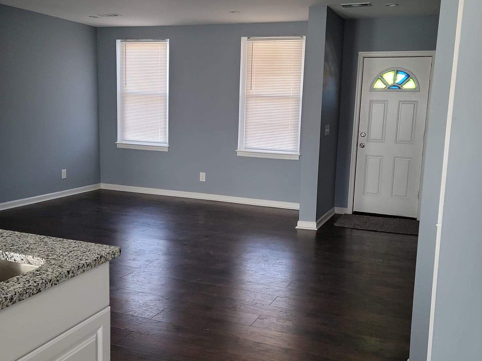 2nd image of 3515 Juneway #1