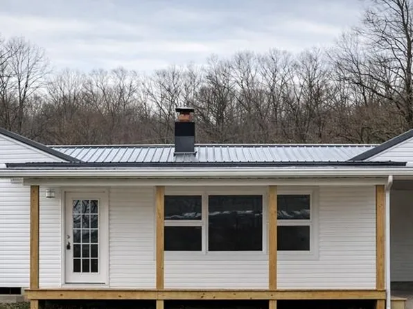 99 Cornell Dr, Minford, OH 45653