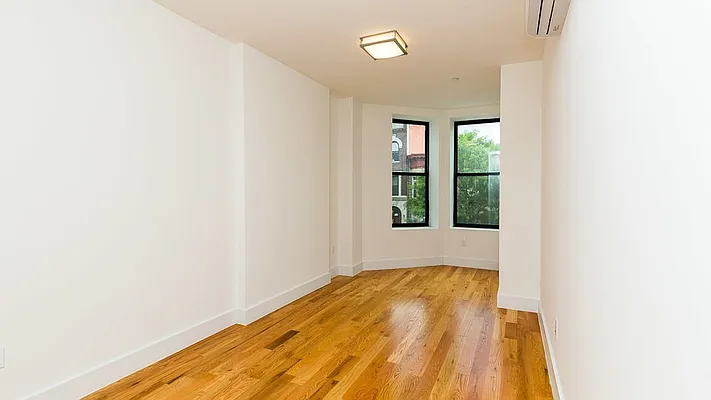 Rented by Nooklyn NYC LLC | media 5