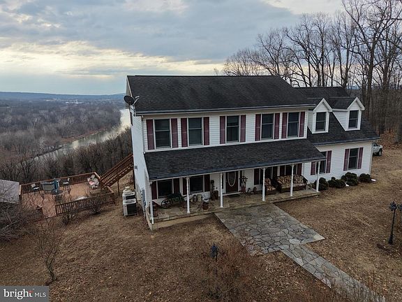 3rd image of 420 Coon Hollow Trl