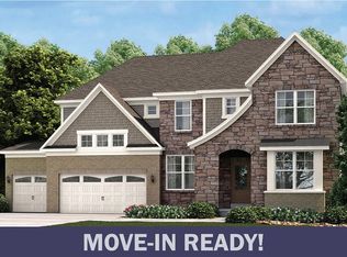 2065 Gunnison St, Lake Orion, MI 48360