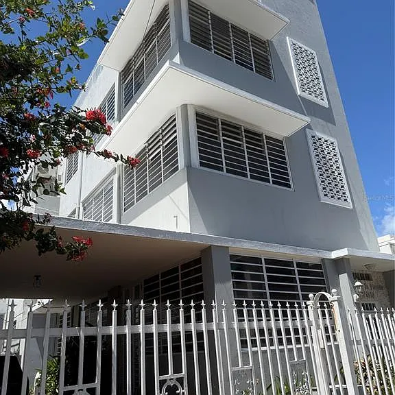1510 Las Maraas — Photo 1