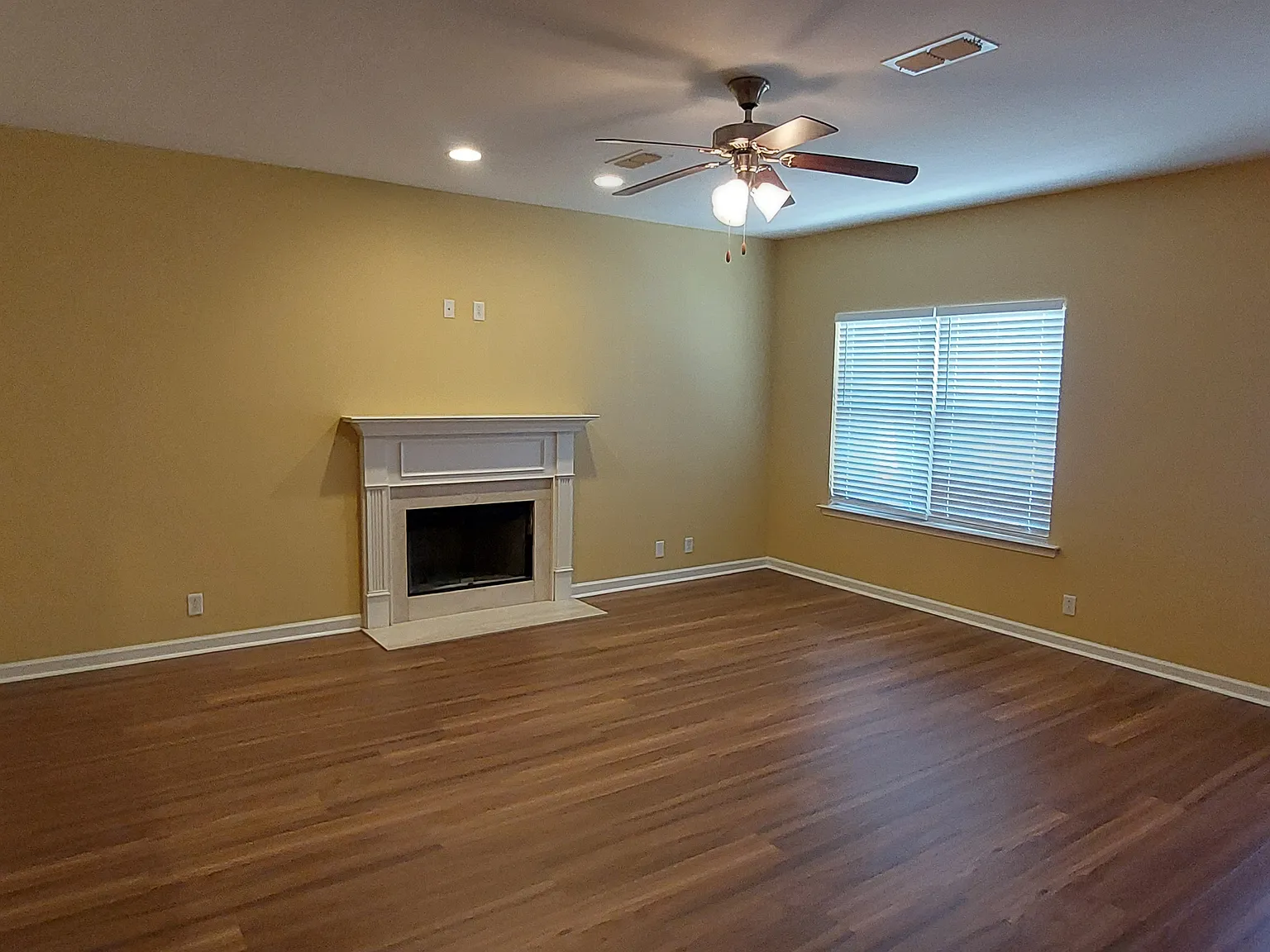 3 bed, 2171 sqft, $2,500 — Photo 3