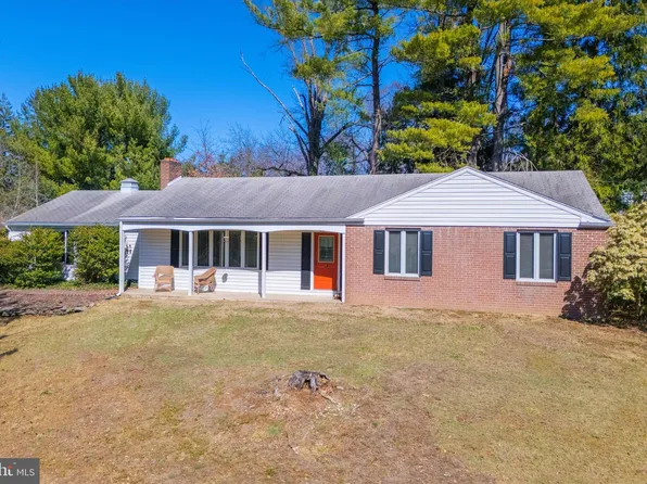 1111 Hagues Mill Rd, Ambler, PA 19002