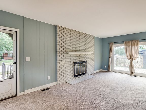 3rd image of 9085 E Deborah Ct