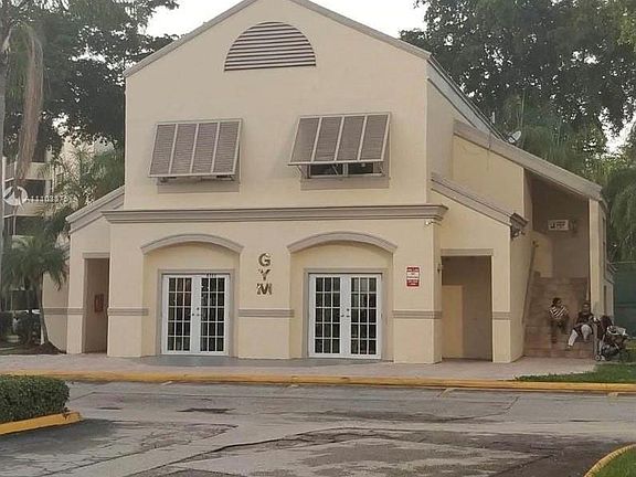 4th image of 8160 Geneva Way #107