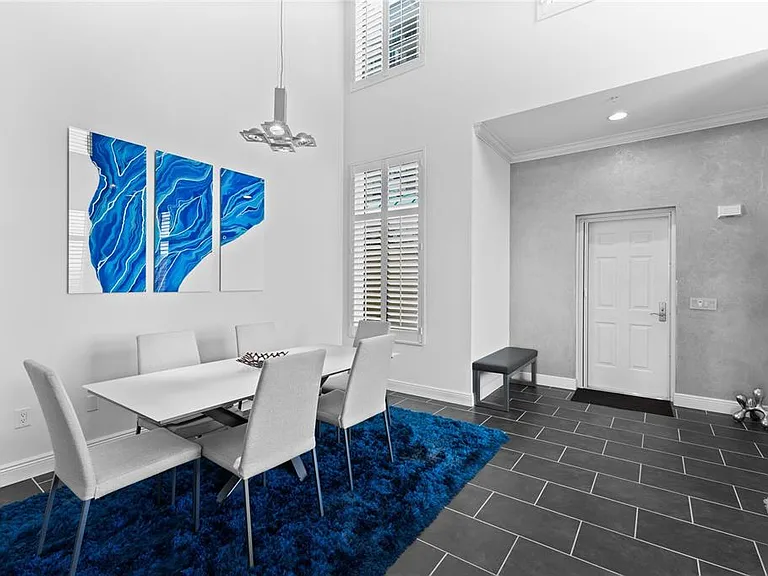 800 N Tamiami Trl #321A — Photo 10