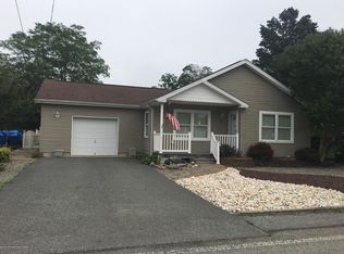47 E Point Pleasant Ave, Ocean Gate, NJ 08740